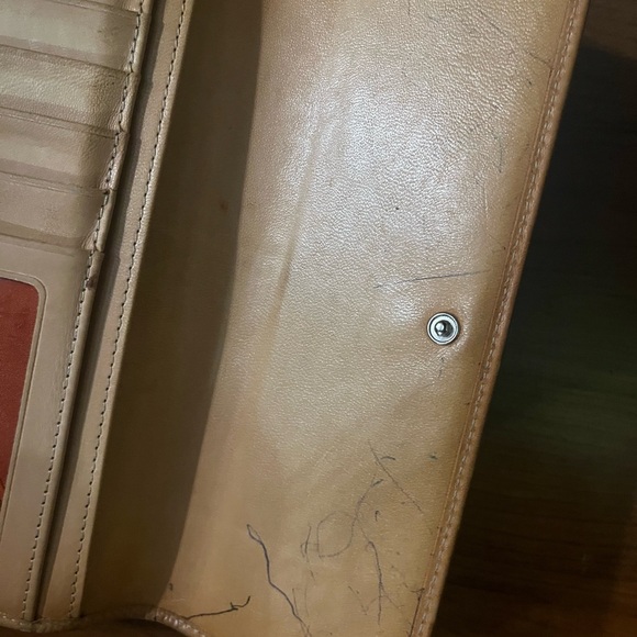 Coach Wallet with Brown Signature Design - Picture 5 of 8